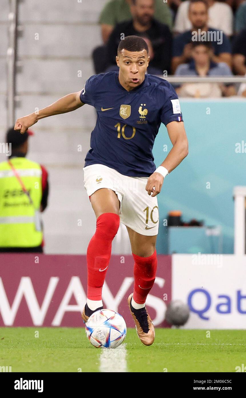 Kylian Mbappe von Frankreich während der FIFA-Weltmeisterschaft 2022, Runde des 16. Fußballspiels zwischen Frankreich und Polen am 4. Dezember 2022 im Al Thumama Stadium in Doha, Katar - Photo Jean Catuffe / DPPI Stockfoto