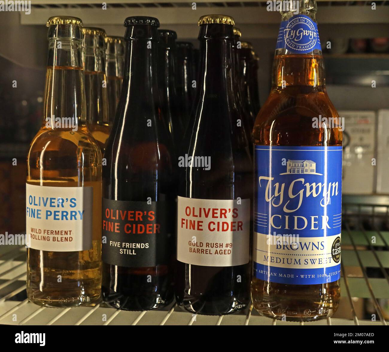 Kühlschränke im Hereford Beer House, Hereford Beer House 65 West Street Hereford, England, UK, HR4 0BX Stockfoto