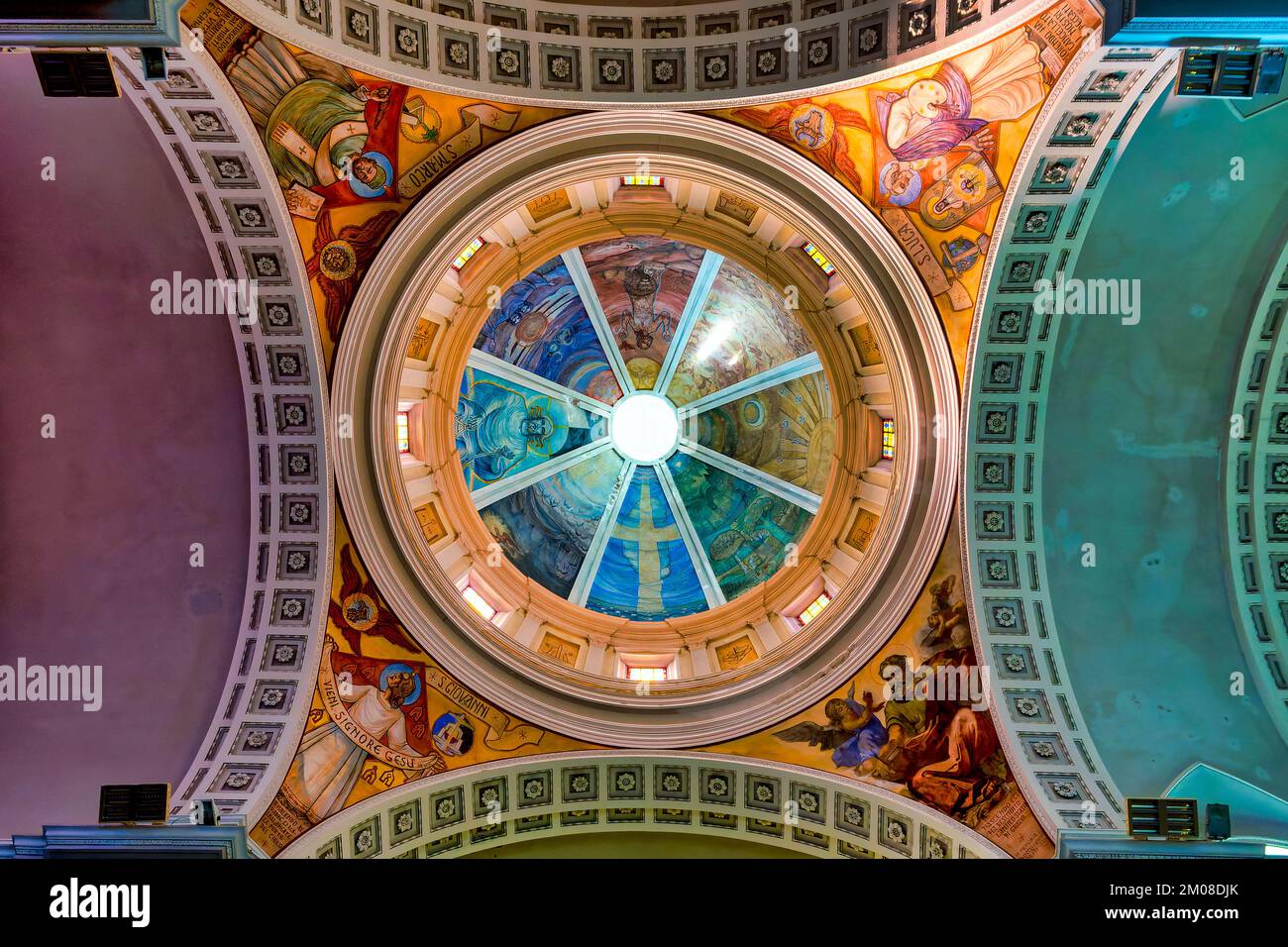 Tresorraum des zentralen Schiffes der Basilika San Tommaso Apostolo, Ortona, Italien Stockfoto