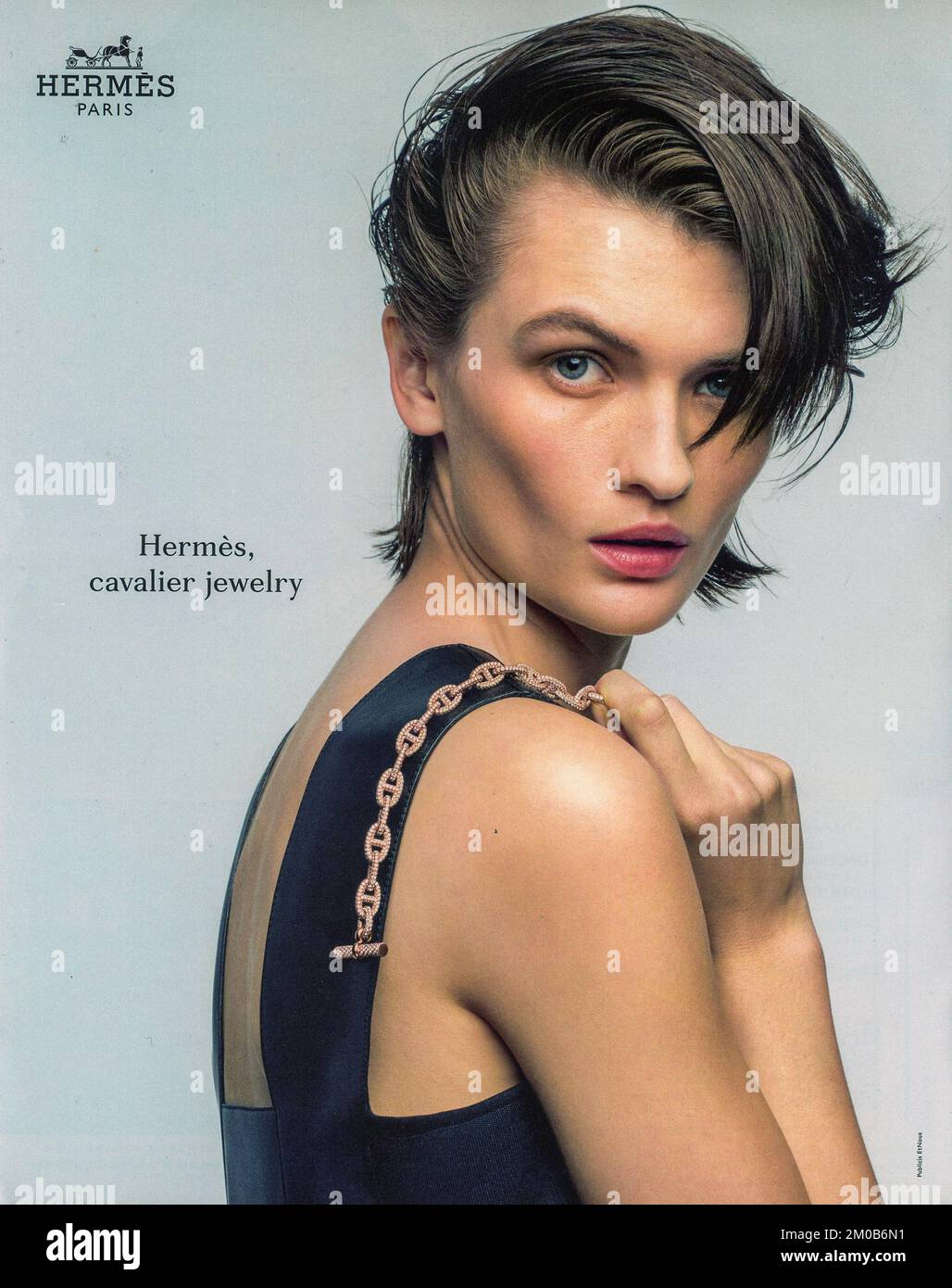Town & Country ist ein exklusives Modemagazin mit Hermes Paris-Werbespot, 2022 Stockfoto
