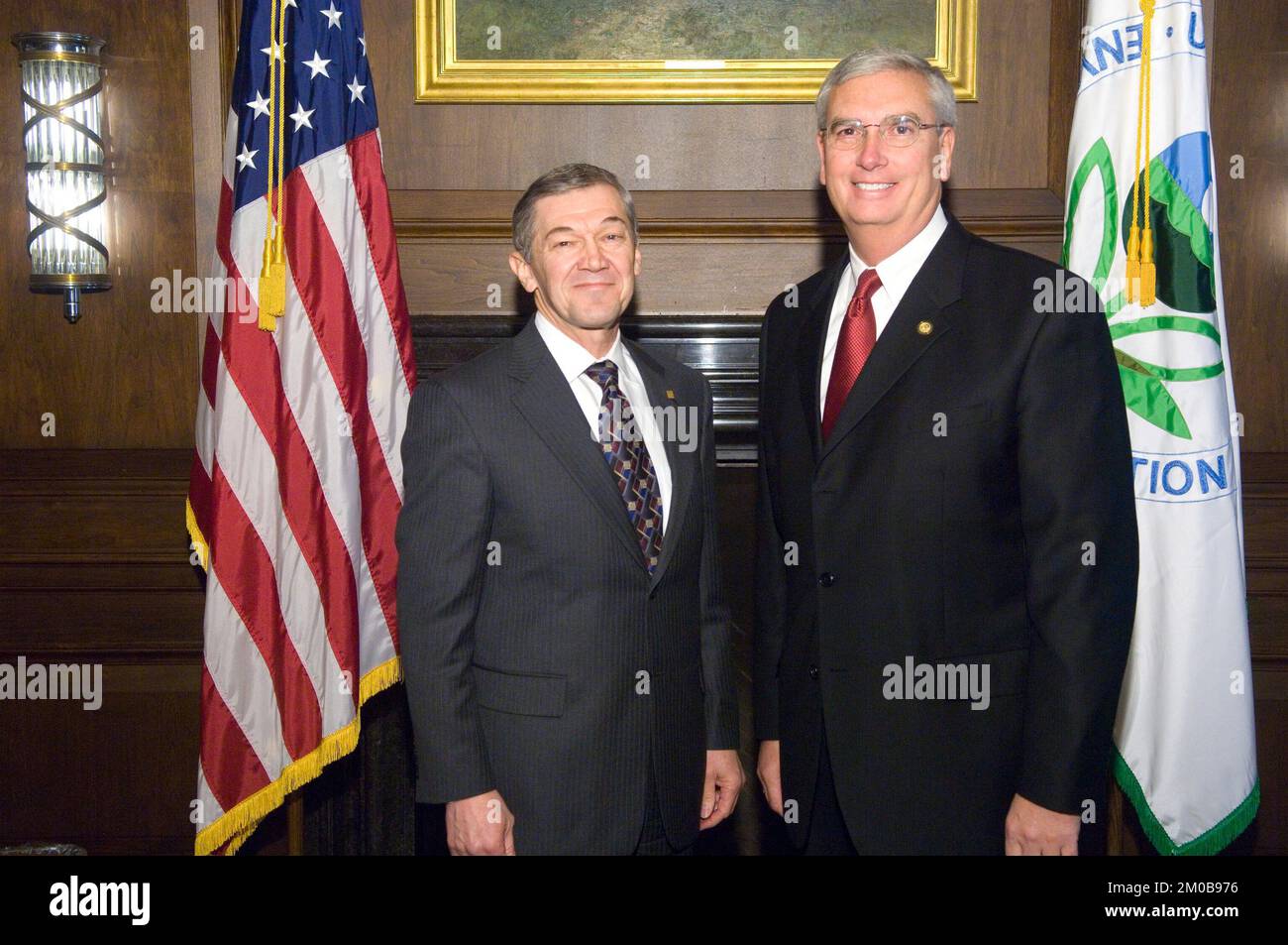 Büro des Verwaltungsrats (Stephen L. Johnson) - Präsident der Tennessee Valley Authority (TVA), Tom Kilgore, Umweltschutzbehörde Stockfoto