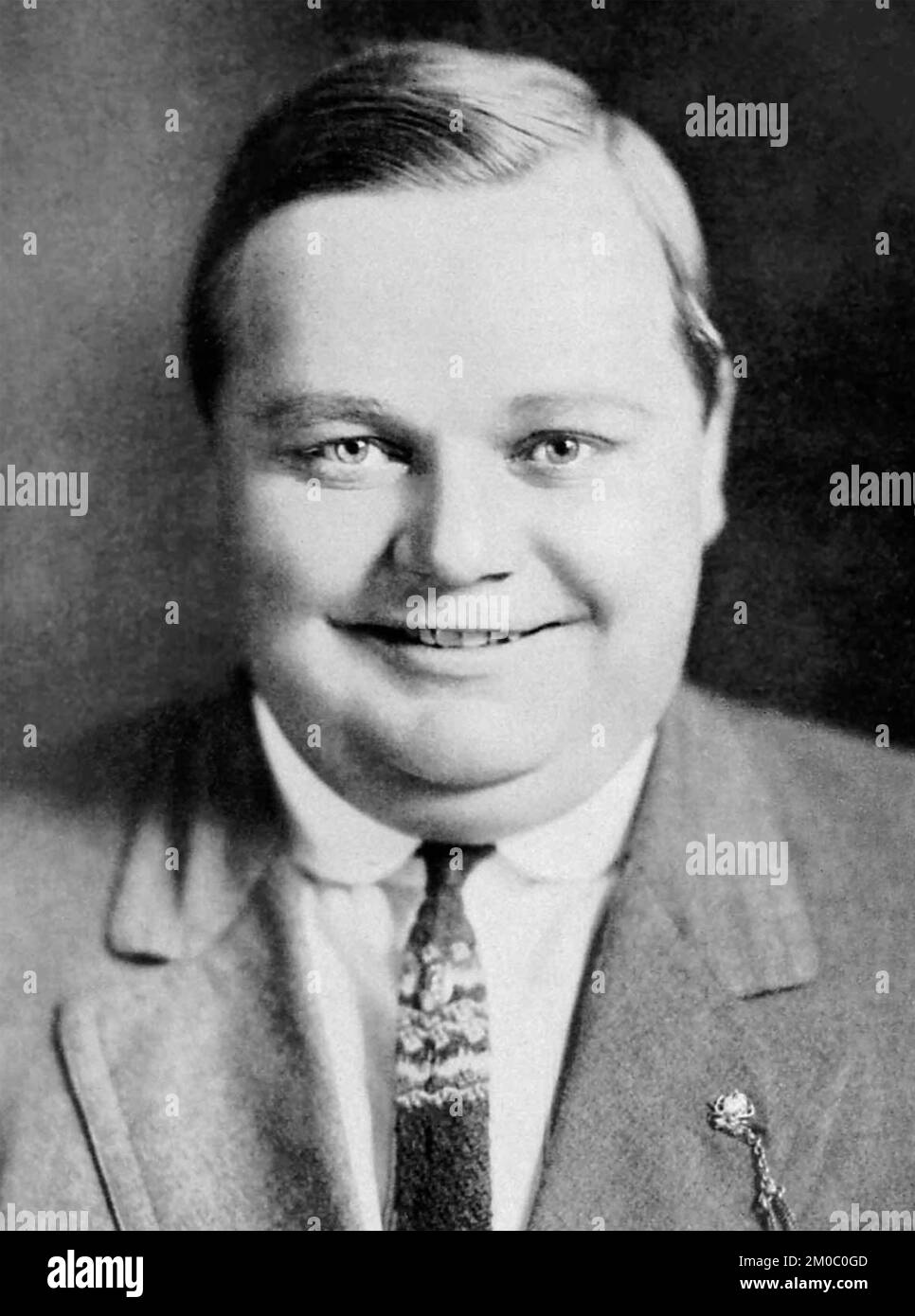 ROSCOE „FATTY“ ARBUCKLE (1887-1933), amerikanischer Stummfilmdarsteller um 1915 Stockfoto