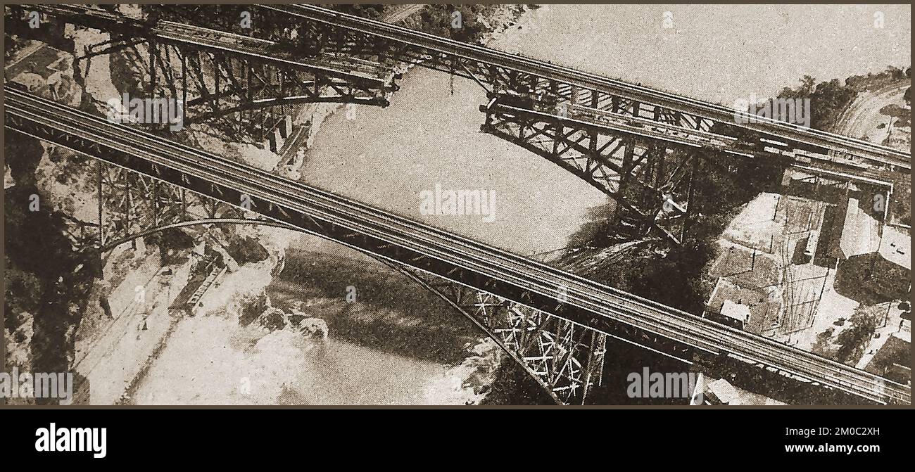 Frühe Luftaufnahme des Gebäudes der Niagara Gorge Eisenbahnbrücke für die Michigan Central Railroad. Stockfoto