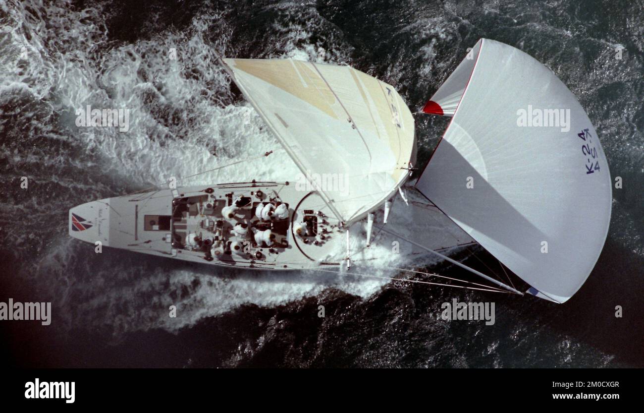 AJAXNETPHOTO. 1986. FREMANTLE, AUSTRALIEN. - AMERICA'S CUP - LOUIS VUITTON CUP - CHALLENGER ELIMINATIONS - WHITE CRUSADER (GB) AUF GAGE ROADS. FOTO: JONATHAN EASTLAND/AJAX. REF.: 1321091 627 Stockfoto