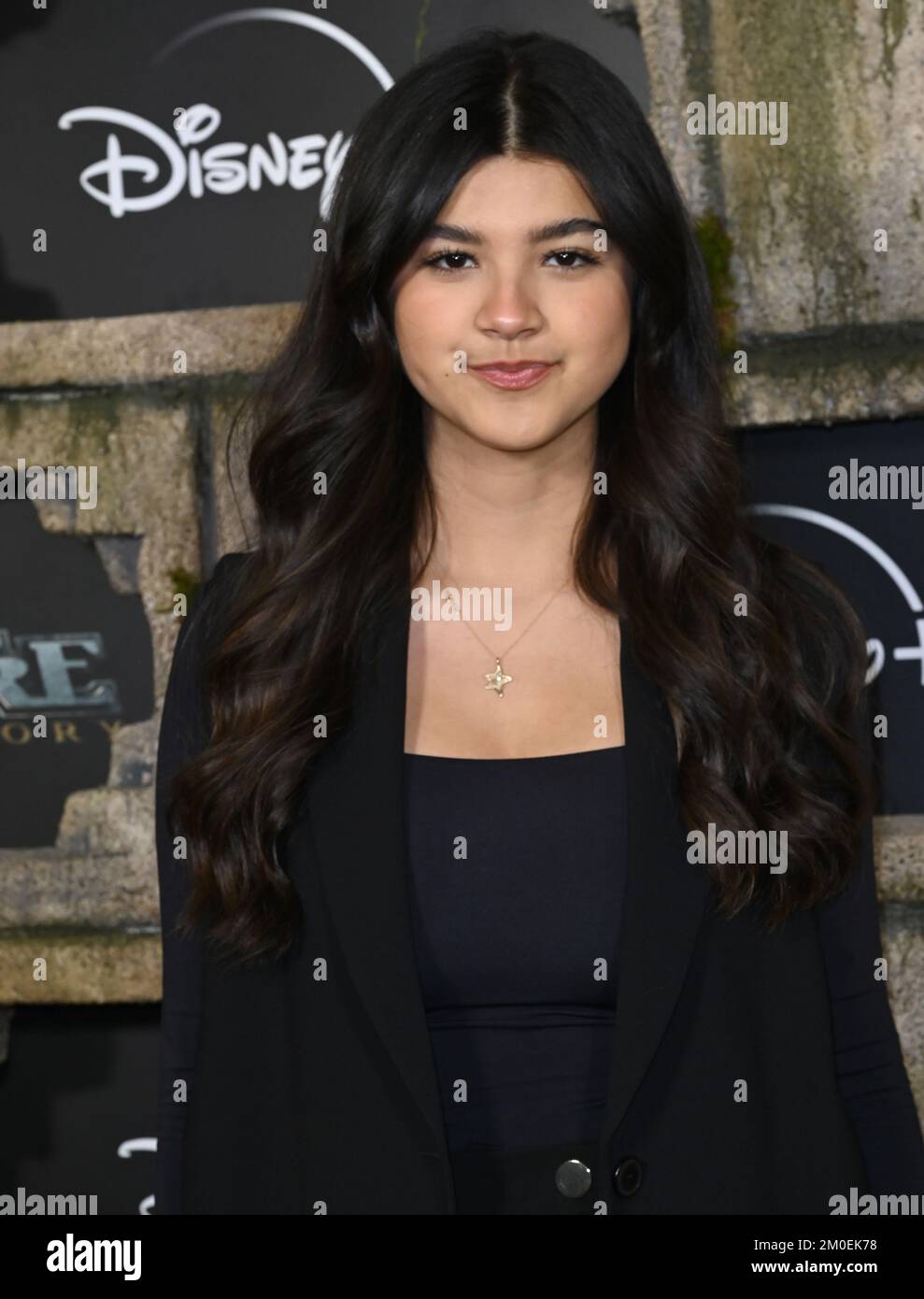 Los Angeles, USA. 05.. Dezember 2022. Sara Echeagaray bei der Premiere der Disney-Serie „National Treasure: Edge of History“ im El Capitan Theatre, Hollywood. Bildnachweis: Paul Smith/Alamy Live News Stockfoto