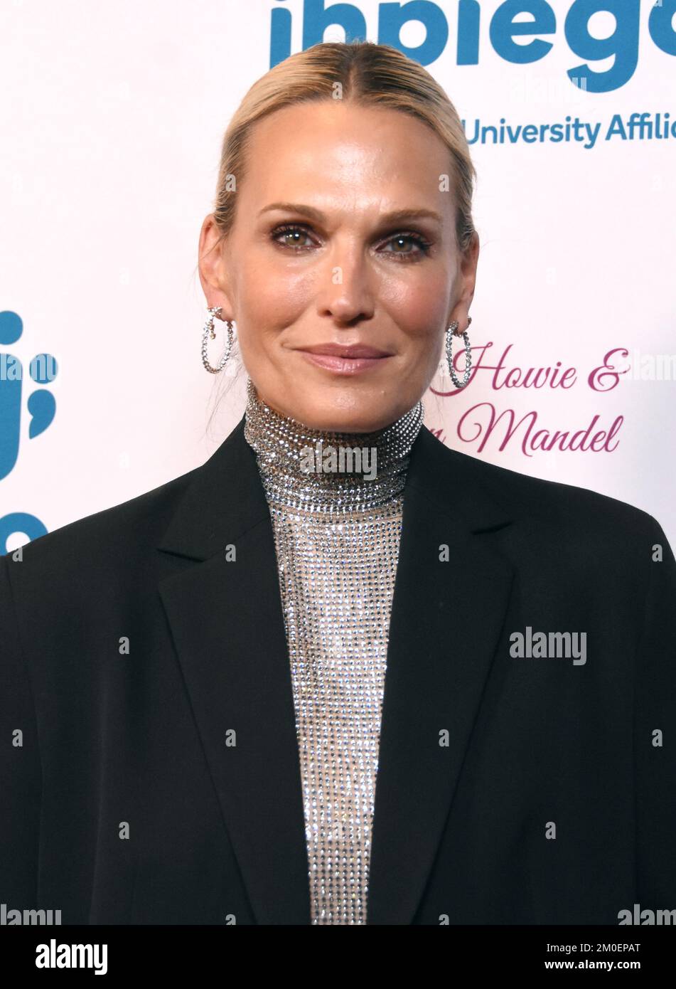Beverly Hills, Kalifornien, USA 5.. Dezember 2022 Model/Schauspielerin Molly Sims besucht Jhpiegos Gala am 5. Dezember 2022 im Beverly Wilshire Hotel in Beverly Hills, Kalifornien, USA. Foto: Barry King/Alamy Live News Stockfoto