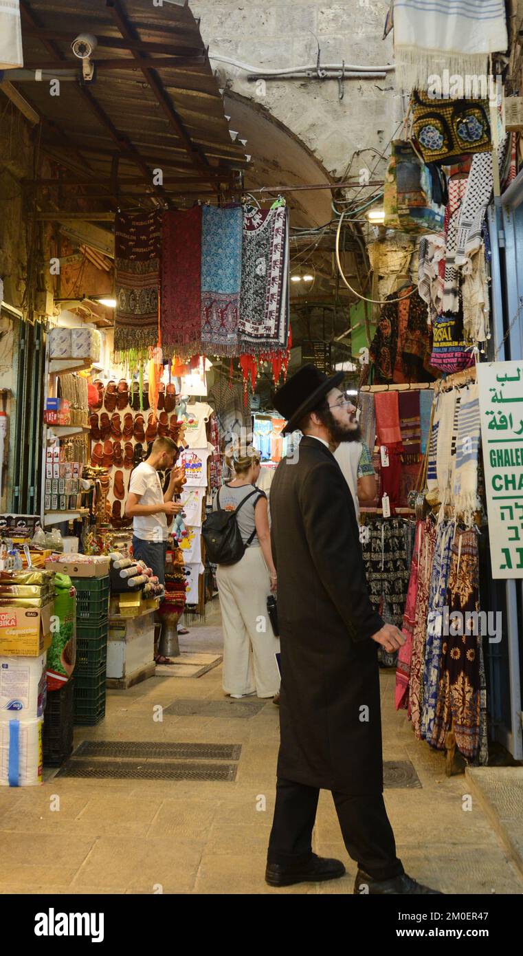 Die pulsierenden Straßen der Altstadt von Jerusalem. Stockfoto