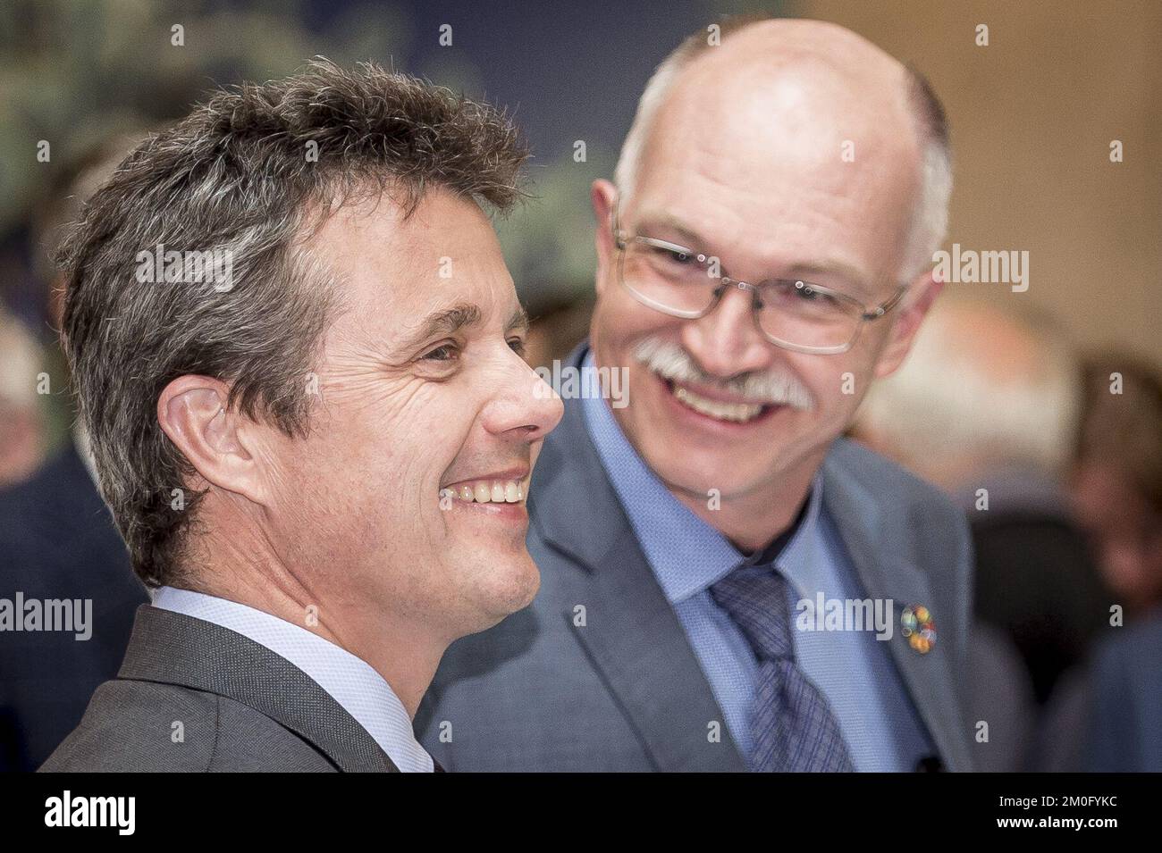 Am 23. 2019. April nahm HRH Kronprinz Frederik an der Veröffentlichung von 15 neuen Büchern über Dänemark von Trap Denmark Teil. In den Büchern werden die verschiedenen Gebiete Dänemarks in Bezug auf Geschichte, Demografie und Geografie beschrieben. Der Kronprinz ist Beschützer des Trap-Danmark-Projekts. Stockfoto