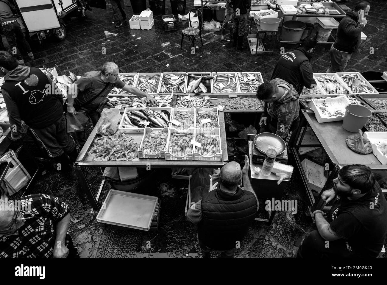 Frischer Fisch/Meeresfrüchte Zum Verkauf Auf Dem Daily Fish Market, Catania, Sizilien, Italien. Stockfoto