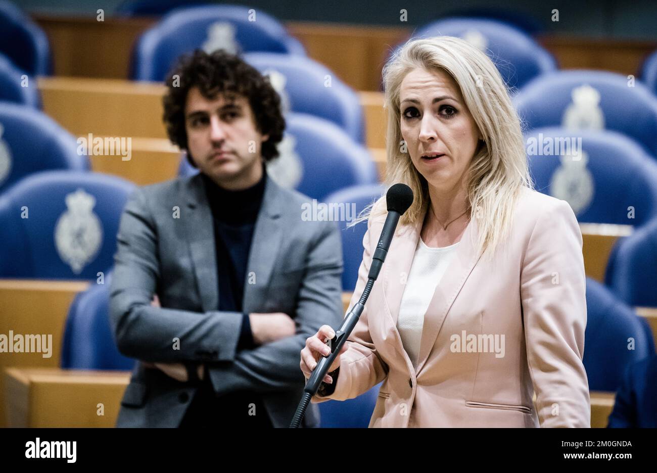 DEN HAAG - Jesse Klaver (Groenlinks) und Lilian Marijnissen (SP) während der wöchentlichen Fragestunde im Repräsentantenhaus. ANP BART MAAT niederlande out - belgien out Stockfoto