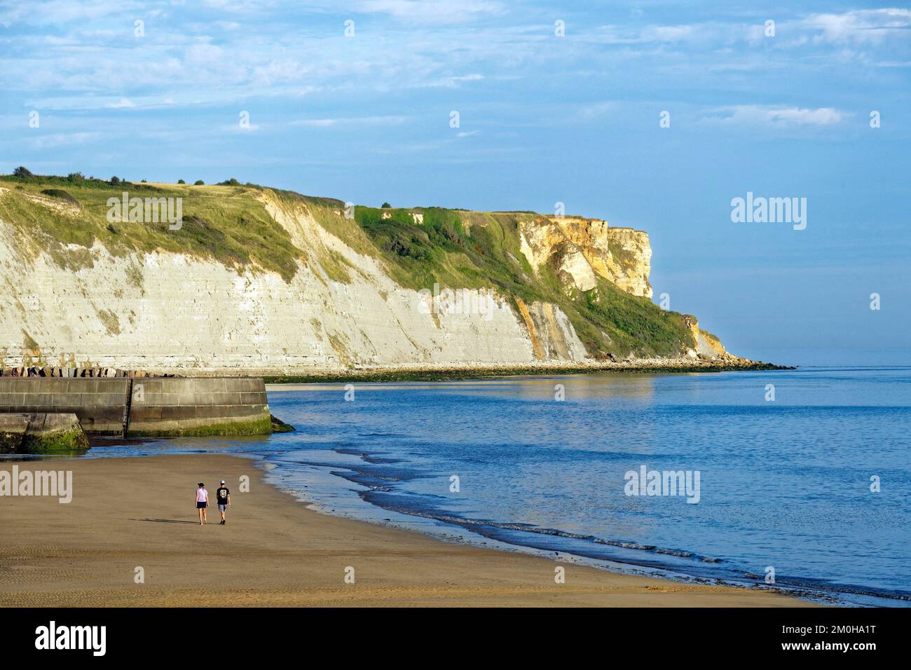 Frankreich, Calvados, Arromanches les Bains, historischer Ort der Landungen in der Normandie, Klippen von Cap Manvieux Stockfoto