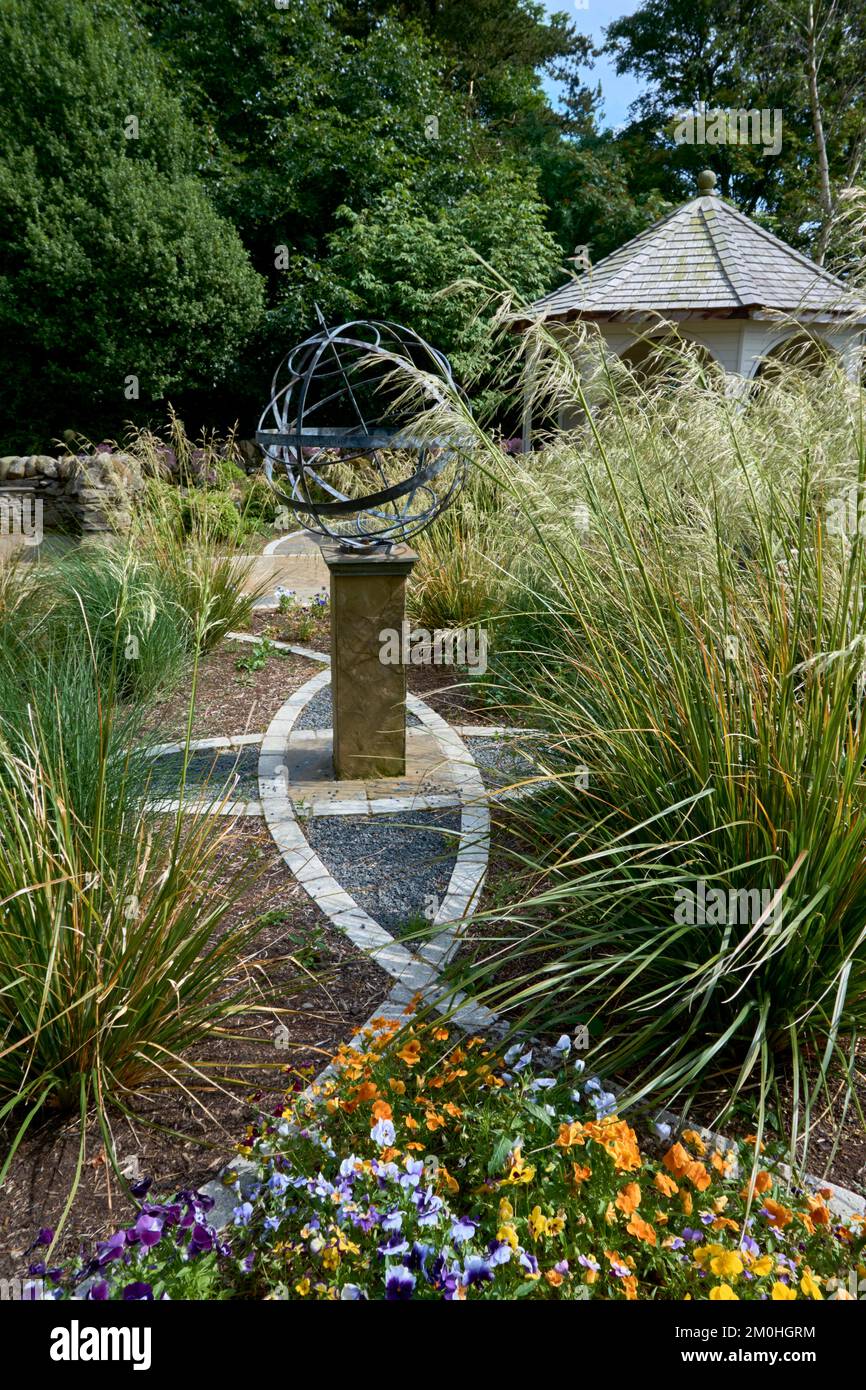 Der Garten der Besinnung in den Threave Gardens in der Nähe von Schloss Douglas, Dumfries und Galloway, Schottland. Stockfoto