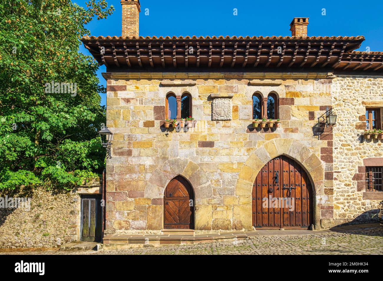 Spanien, Provinz Kantabrien, Santillana del Mar, Bühne auf dem Camino del Norte, spanische Pilgerroute nach Santiago de Compostela, mittelalterliches Zentrum Stockfoto