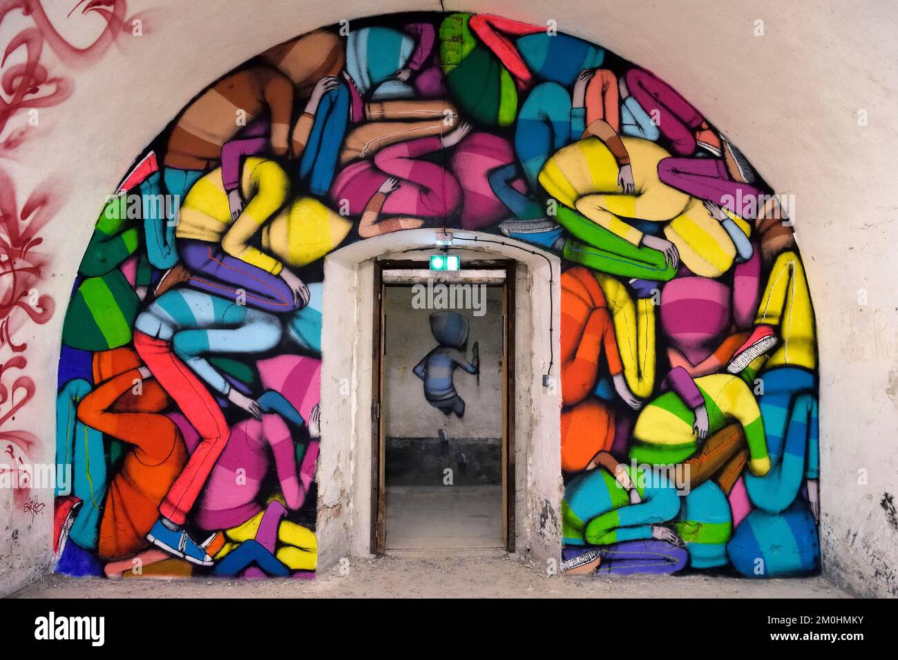 Frankreich, Haut-Rhin, Neuf Brisach, Museum für Städtische Kunst und Straßenkunst (MAUSA) in einem ehemaligen Kasemat der Zitadelle Vauban, das von der UNESCO zum Weltkulturerbe erklärt wurde, Wandgemälde von Julien Malland alias Seth Stockfoto