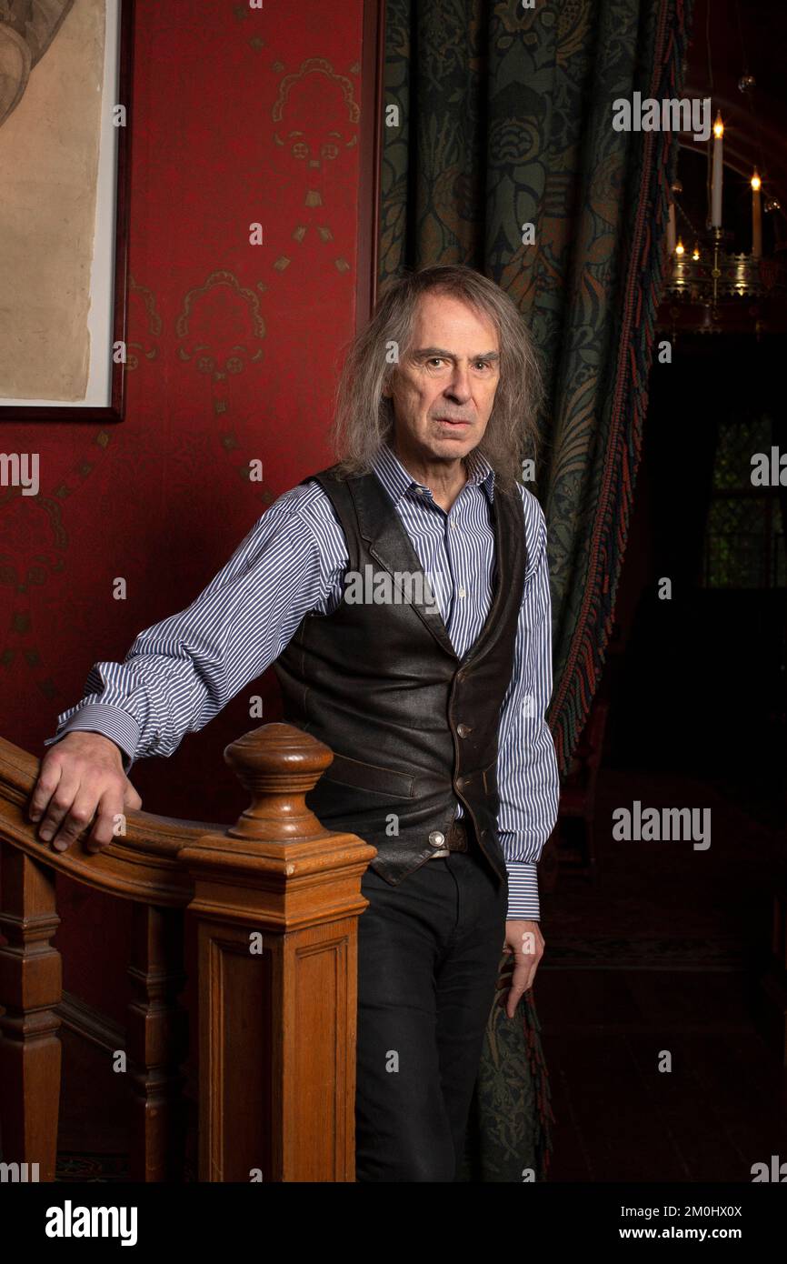 Ivor Braka Kunsthändler in seinem Haus in Cadogan Square, London, Großbritannien Stockfoto