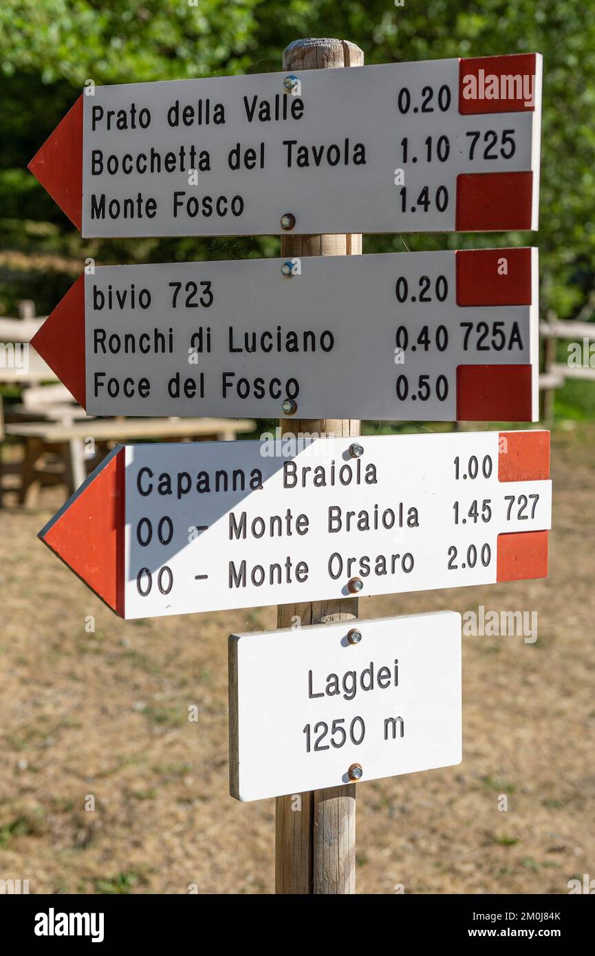 Wegweiser, berceto, italien Stockfoto
