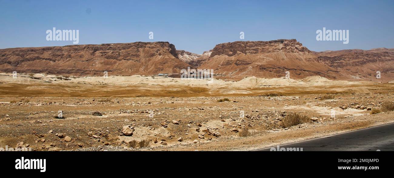Masada ist eine Festung in Israel, die die Ruinen der letzten Festung des Königreichs Israel umgibt, bevor sie von den Römern vollständig zerstört wurde. Stockfoto