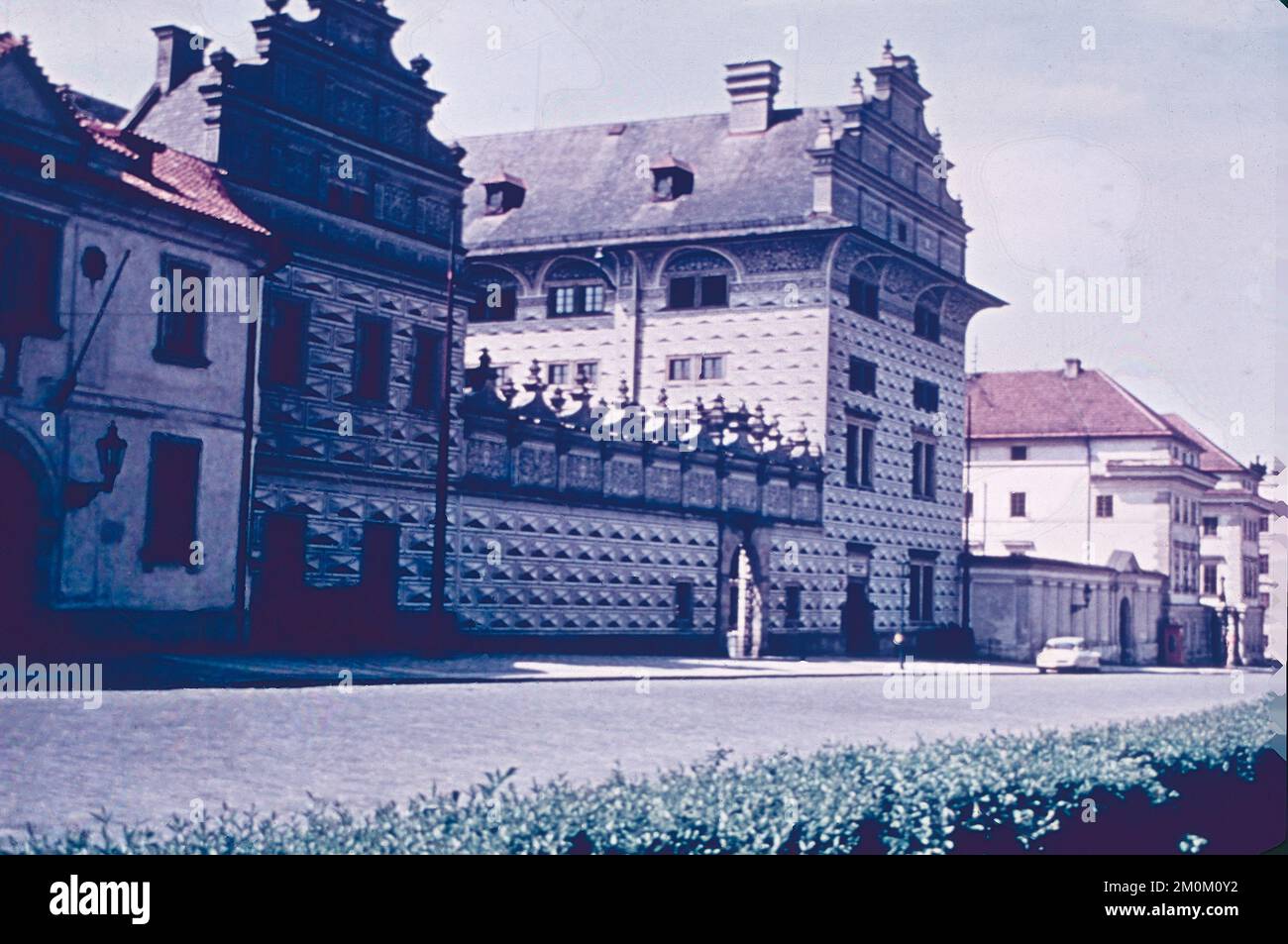 Blick auf den Schwarzenberger Palast, Nationalgalerie für Kunst, Prag, Tschechische Republik, 1960er Stockfoto