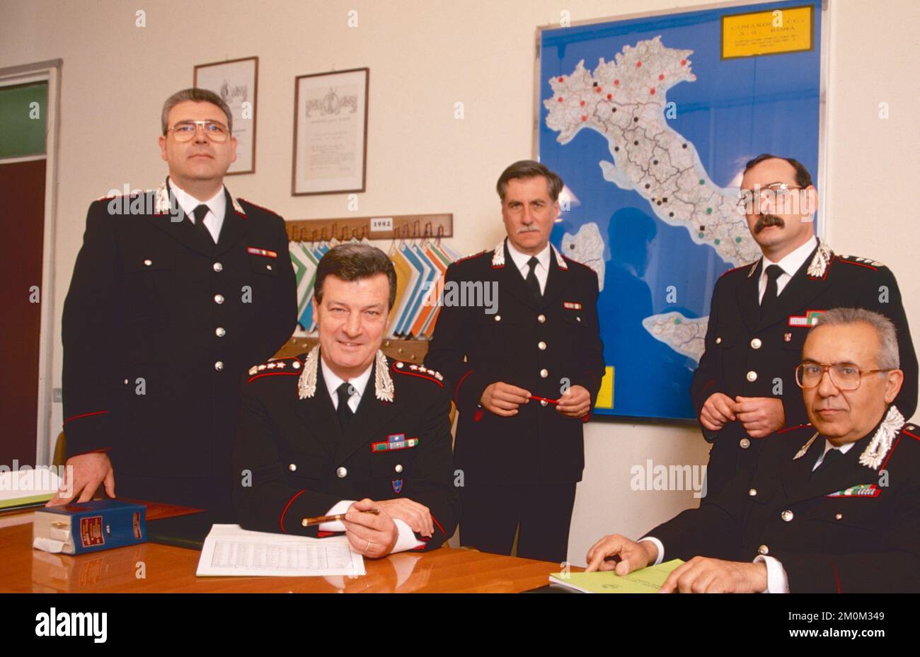 Italienische Abteilung Carabinieri Anti-Tampering NAS G. Dainese, M. Palumbo, U. Massolo, F. Rizzo und A. Orru, Italien 1994 Stockfoto