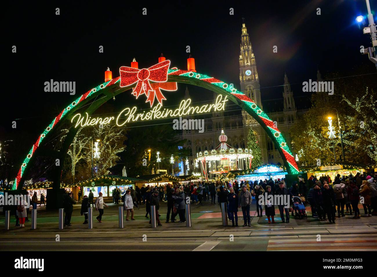 wien, österreich, 06. dezember 2022, Adventsmarkt vor dem Rathaus Stockfoto
