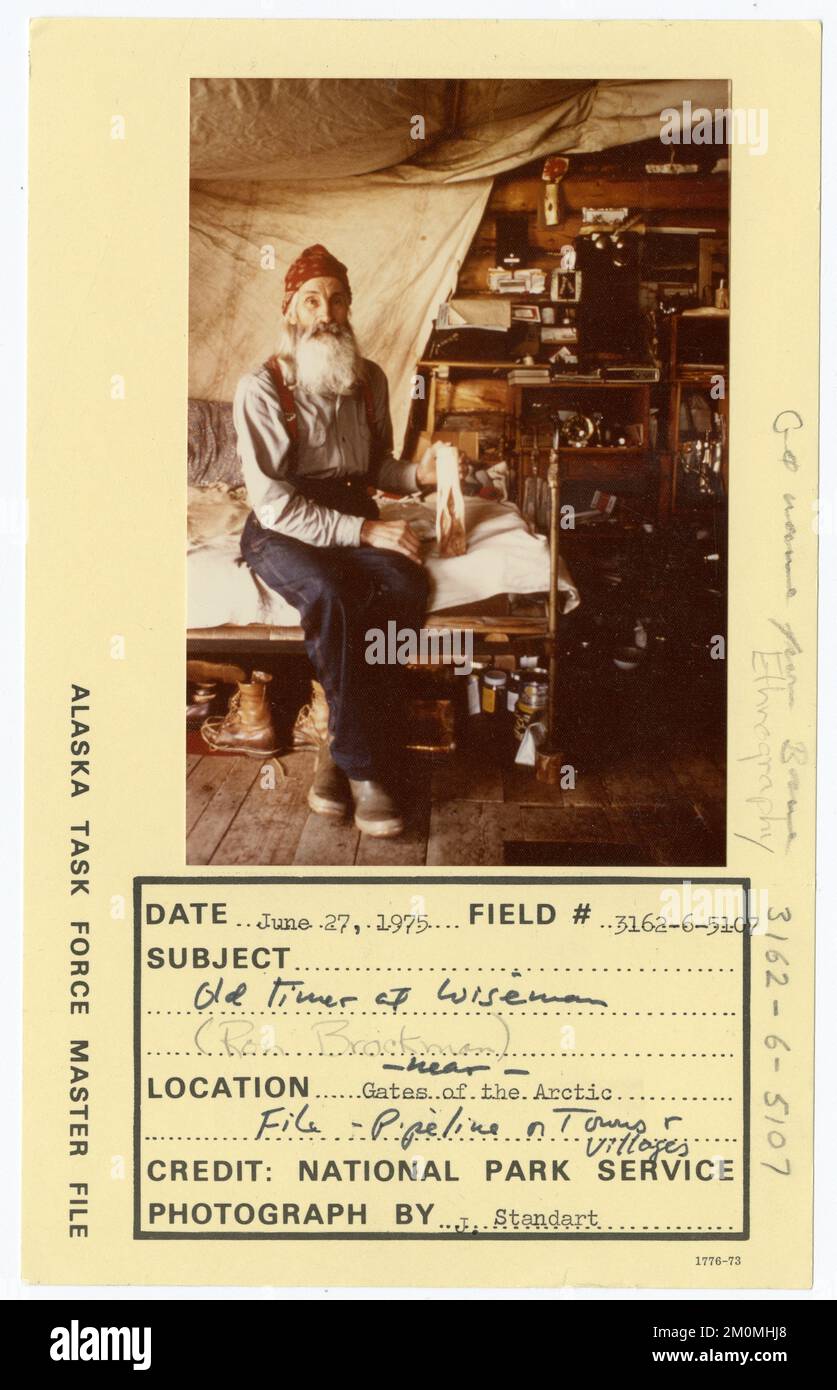 Alter Mann bei Wiseman (Ron Brockman). Alaska Task Force Fotos Stockfoto