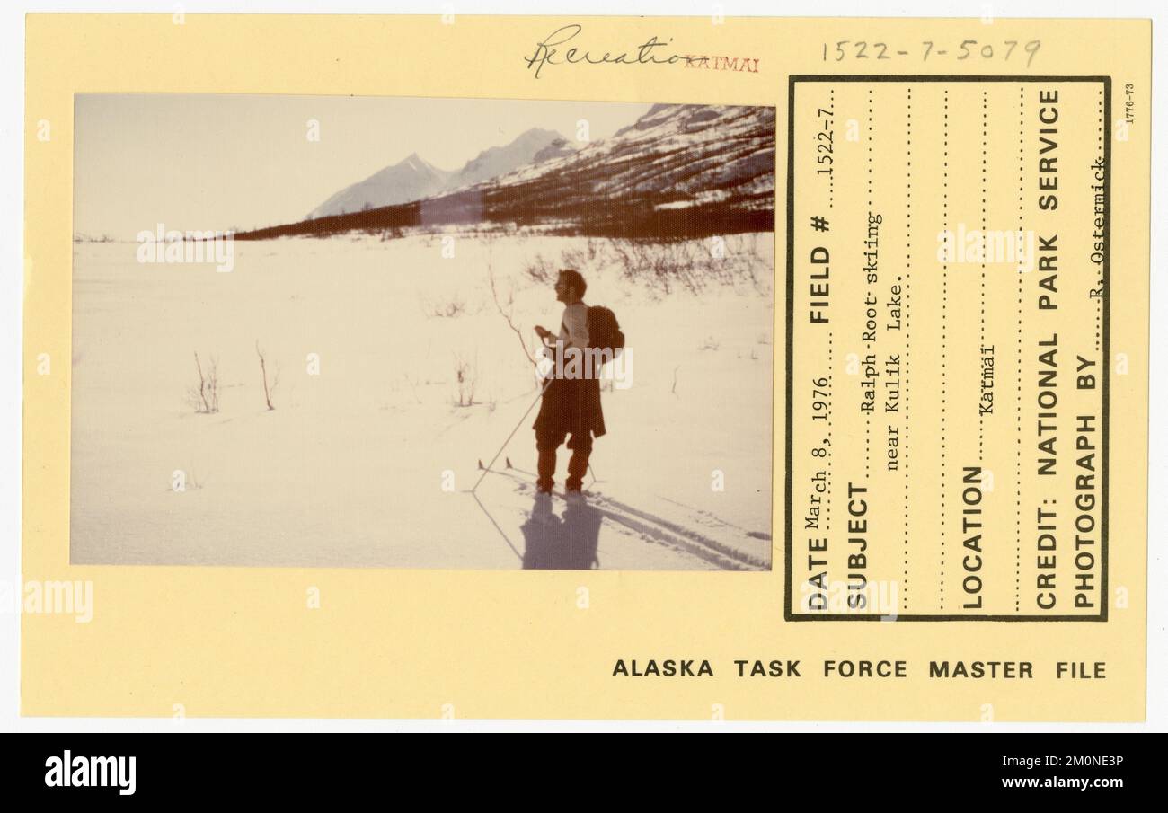 Ralph Root Skiing in der Nähe des Kulik Lake. Alaska Task Force Fotos Stockfoto
