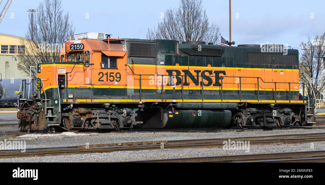 Seattle - 20. März 2022; BNSF-Motor mit Fernsteuerungsausrüstung in Seattle Yard Stockfoto