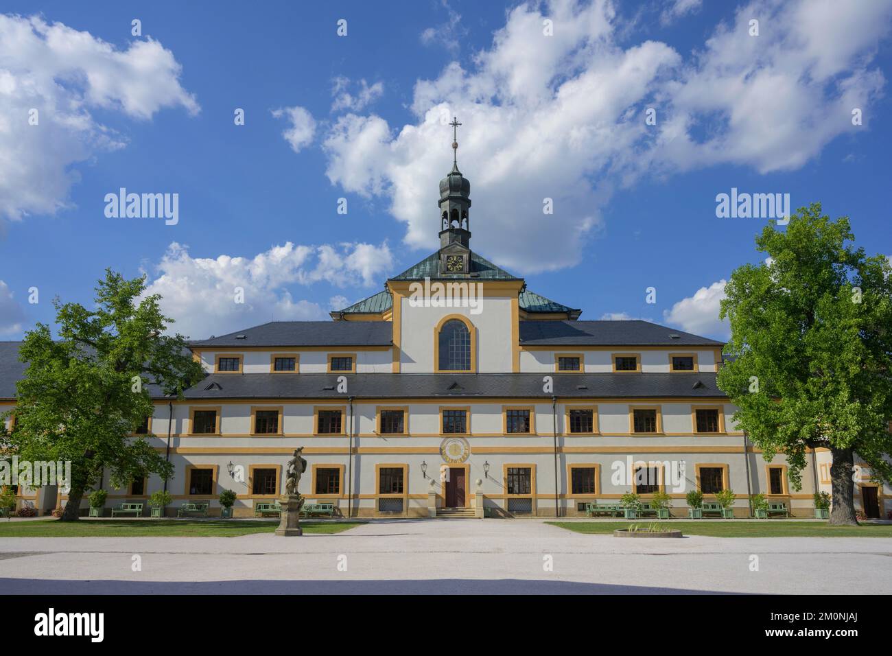 Krankenhausgebäude des ehemaligen Kurorts, Kuks, Královéhradecký kraj, Tschechische Republik, Europa Stockfoto