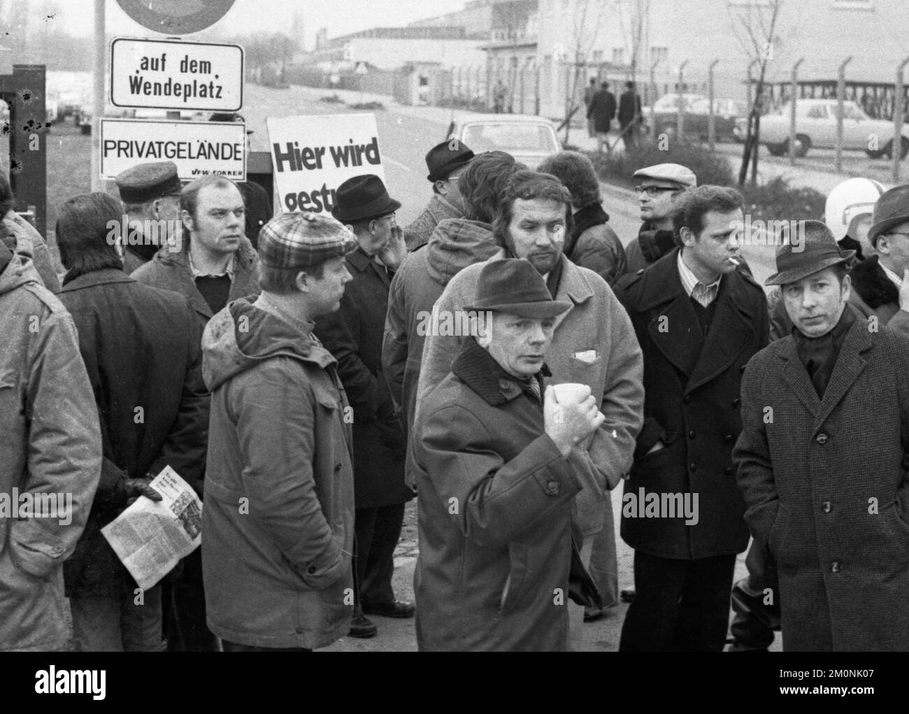Das Streikverfahren im Tarifstreit der Industriegewerkschaft Metall (IG Metall) vom 19-21. März 1974 in Bremen und Bremerhaven Stockfoto