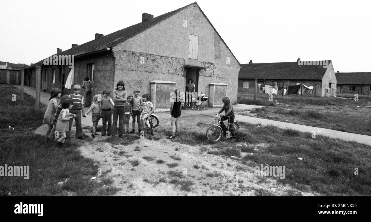 Kinder in einem Obdachlosenheim am 20.6.1974. In Dortmund, Deutschland, Europa Stockfoto