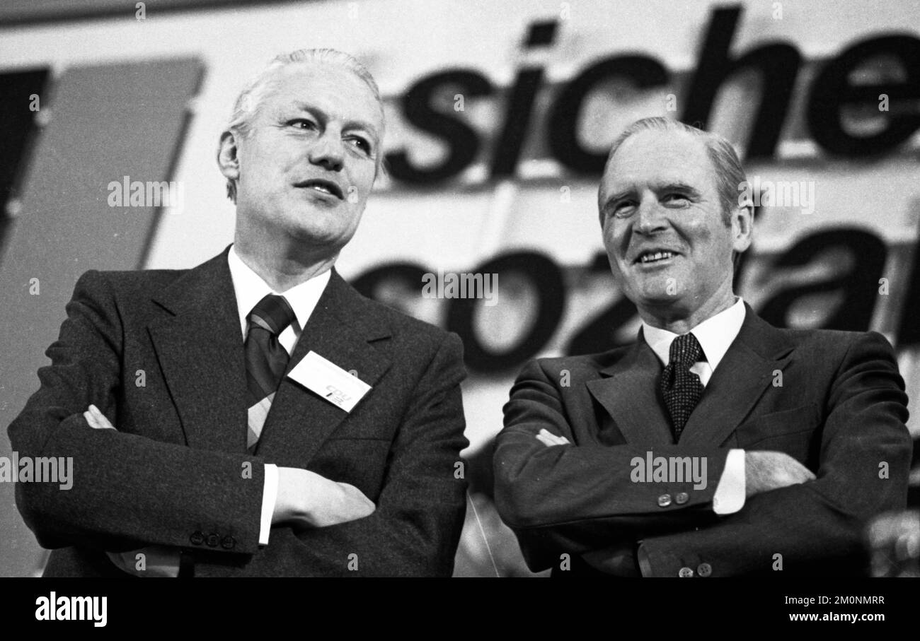 Der Parteikongress der Christdemokratischen Union (CDU) am 24.5.1976 in Hannover, Gerhard Stoltenberg, Karl Carstens f.l, Deutschland, Europa Stockfoto