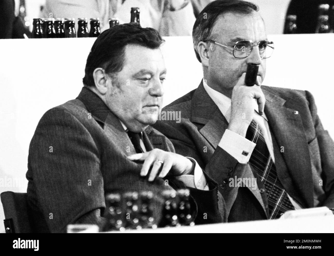 Parteikongress der Christdemokratischen Union (CDU) am 24.5.1976 in Hannover, Franz-Josef Strauus, Helmut Kohl c.l, Deutschland, Europa Stockfoto