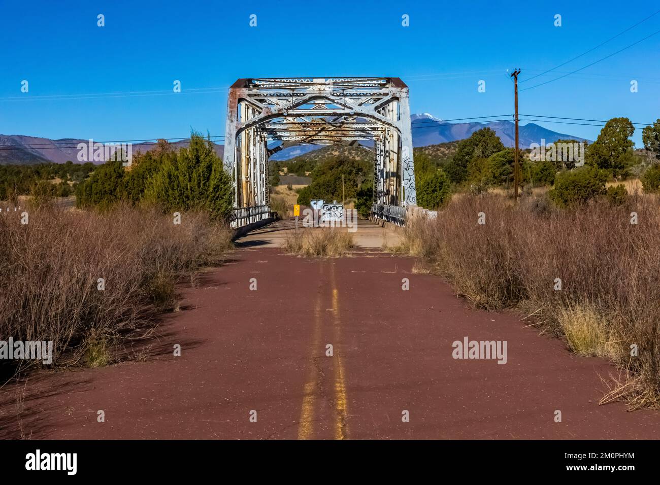 Walnut Canyon Bridge entlang der Route 66 in der Nähe von Winona, Arizona, USA Stockfoto