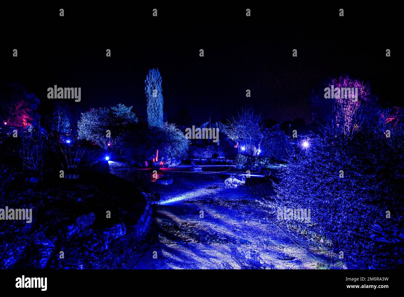 Parc de la Tete d or veranstaltet am 7. Dezember 2022 eine Lichtshow während des Fete des Lumieres (Lichterfestivals) 2022 in Lyon, Frankreich. Foto: Julien Reynaud/APS-Medias/ABACAPRESS.COM Stockfoto
