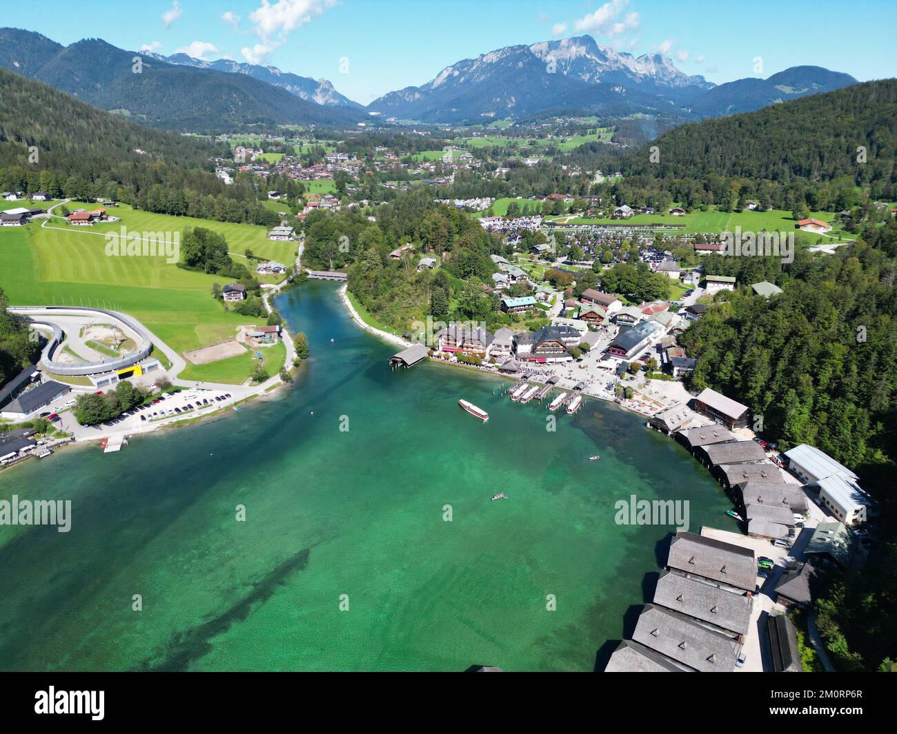 Koninsee in Bayern Deutschland Drohne aus der Vogelperspektive Sommer Stockfoto