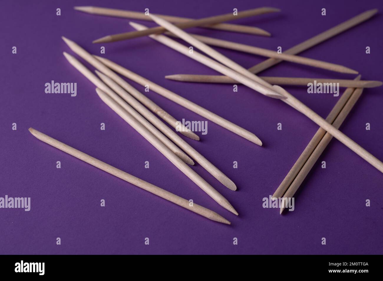 Foto-Holzstäbchen für die Maniküre Stockfoto