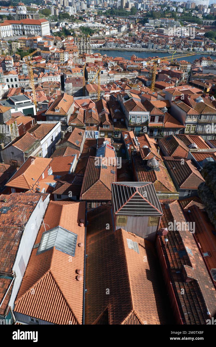 Skyline von Lisboa an einem sonnigen Tag Stockfoto