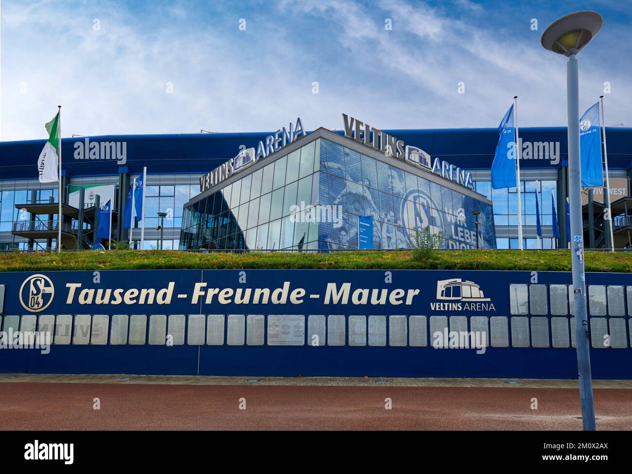 Besuch der Veltins Arena - der offizielle Spielplatz des FC Schalke 04 Stockfoto