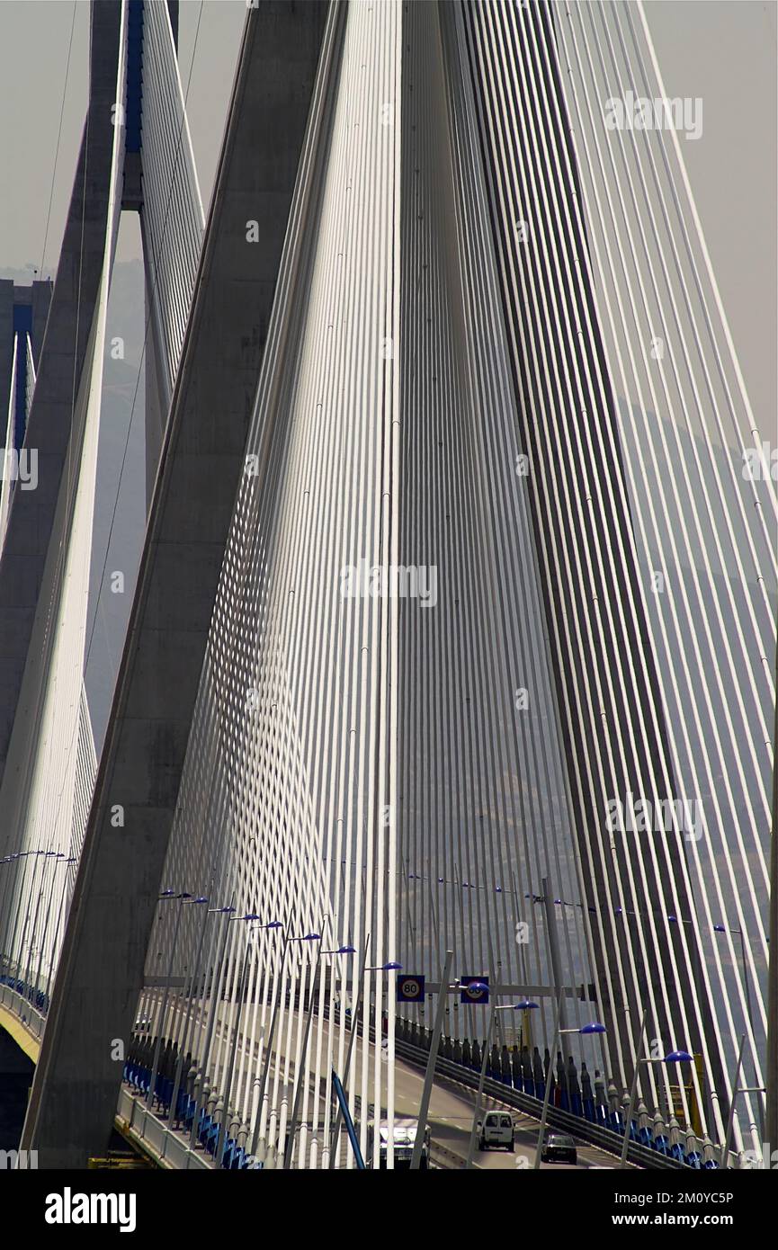 Grecja, Griechenland, Charilaos Trikoupis Bridge; Rio-Andirrio-Brücke; Γέφυρα «Χαρίλαος Τρικούπης»; Γέφυρα Ρίου — Αντιρρίου Stockfoto