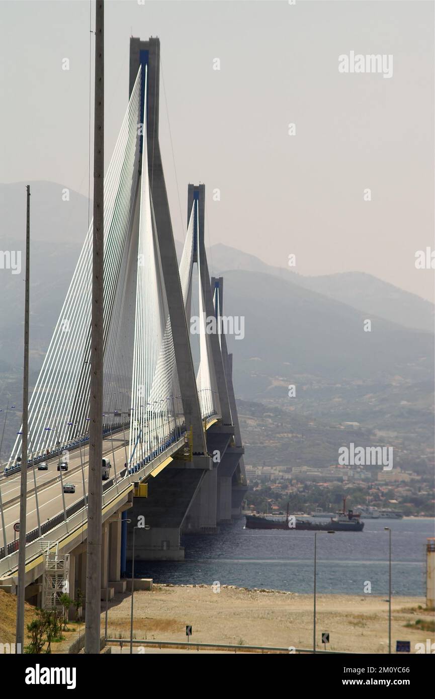 Grecja, Griechenland, Charilaos Trikoupis Bridge; Rio-Andirrio-Brücke; Γέφυρα «Χαρίλαος Τρικούπης»; Γέφυρα Ρίου — Αντιρρίου Stockfoto