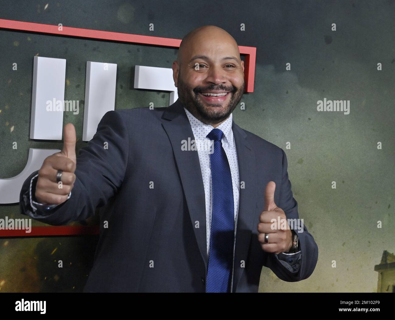 Los Angeles, Usa. 08.. Dezember 2022. Das Casting-Mitglied Colton Dunn nimmt am Donnerstag, den 8. Dezember 2022, an der Premiere der neuen Netflix-Fernsehserie „The Recruit“ im AMC Grove in Los Angeles Teil. Storyline: Folgt einer Anwältin bei der CIA, die sich in gefährliche internationale Machtpolitik verstrickt, wenn eine ehemalige Agentin droht, die Art ihrer langfristigen Beziehung mit der Agentur aufzudecken. Foto: Jim Ruymen/UPI Credit: UPI/Alamy Live News Stockfoto