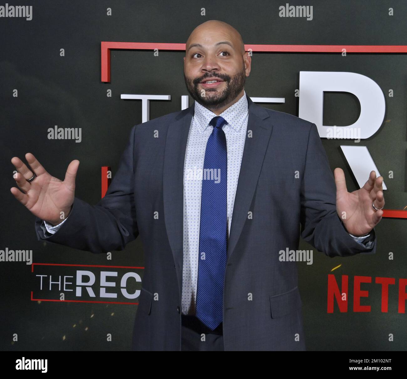 Los Angeles, Usa. 08.. Dezember 2022. Das Casting-Mitglied Colton Dunn nimmt am Donnerstag, den 8. Dezember 2022, an der Premiere der neuen Netflix-Fernsehserie „The Recruit“ im AMC Grove in Los Angeles Teil. Storyline: Folgt einer Anwältin bei der CIA, die sich in gefährliche internationale Machtpolitik verstrickt, wenn eine ehemalige Agentin droht, die Art ihrer langfristigen Beziehung mit der Agentur aufzudecken. Foto: Jim Ruymen/UPI Credit: UPI/Alamy Live News Stockfoto