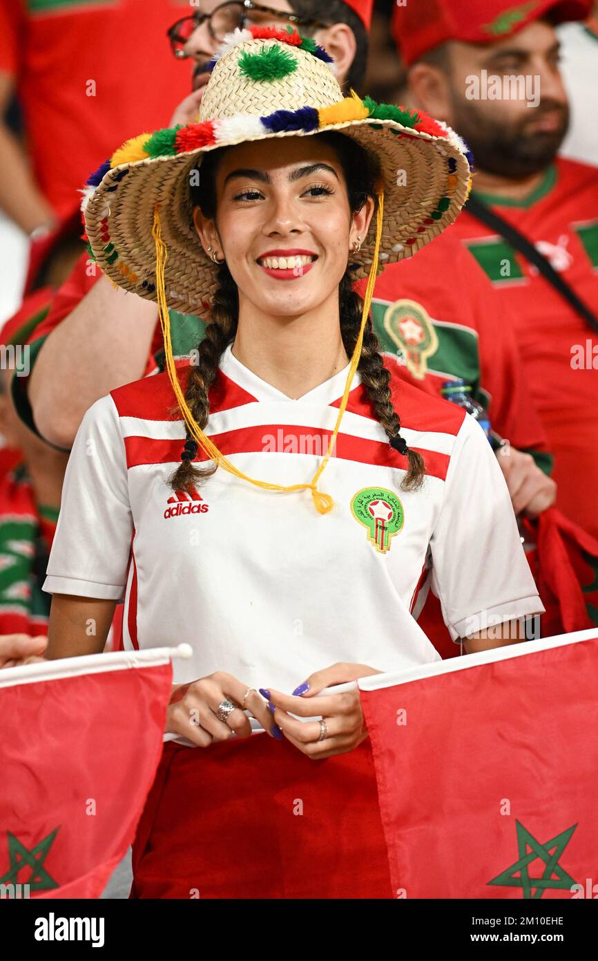 Marokkanische Fans nehmen am 6. Dezember 2022 am Education City Stadium