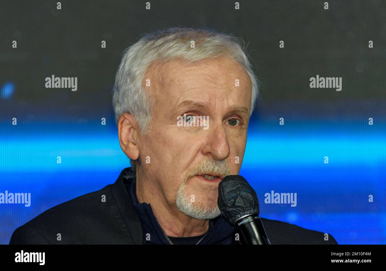 Seoul, Südkorea. 09.. Dezember 2022. Der kanadische Filmemacher James Cameron spricht bei einem zukünftigen Dialog für Global Innovation 2022 in Seoul. Sein neuester Film „Avatar: The Way of Water“ wird am 14. Dezember im Land veröffentlicht. Kredit: SOPA Images Limited/Alamy Live News Stockfoto
