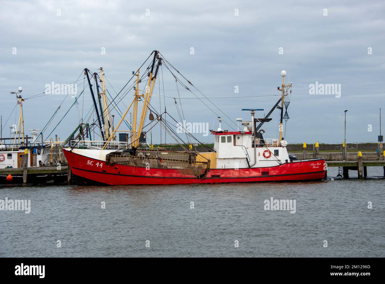 Fischerboote im Hafen, Waddenmeer Insel Rømø, Havneby, Syddanmark, Dänemark Stockfoto