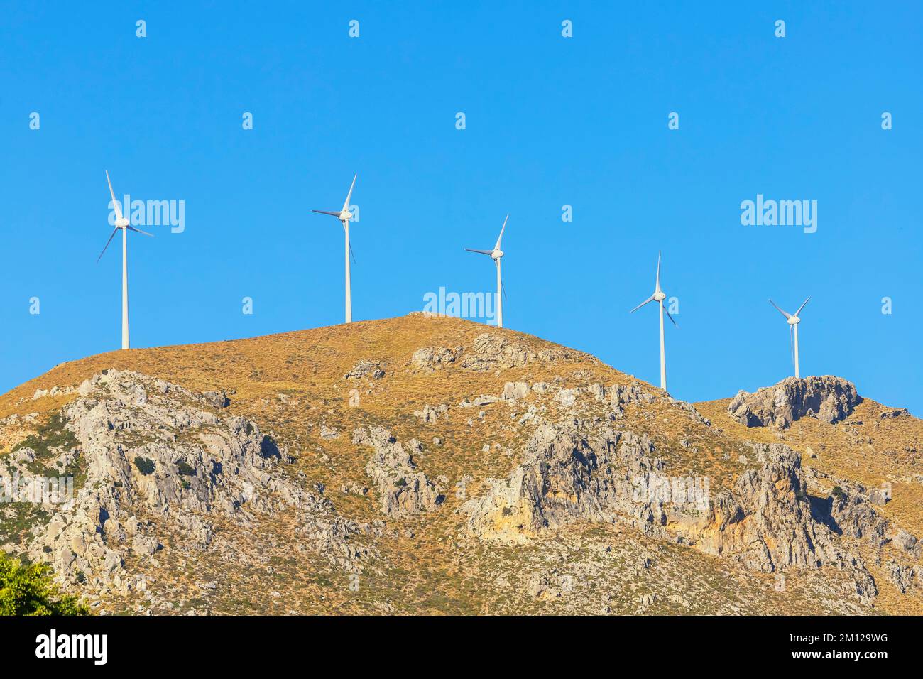 Windturbinen zur Stromerzeugung, Kerames, Rethymno, Südkreta, Kreta, Griechische Inseln, Griechenland Stockfoto