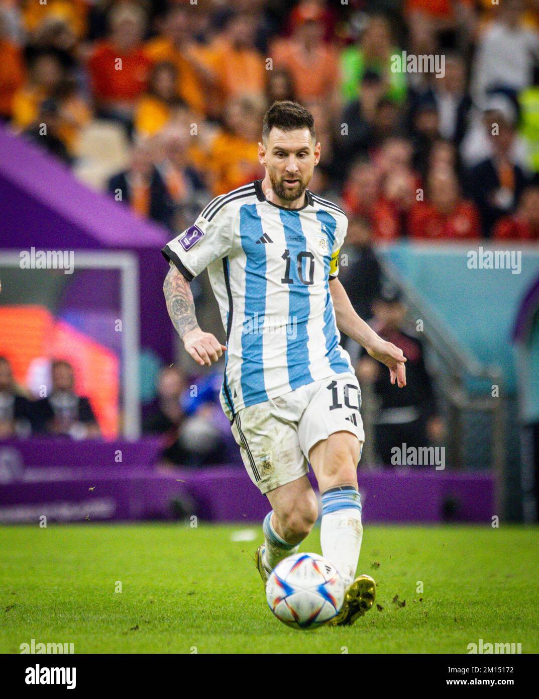Doha, Katar. 9.. Dezember 2022. Lionel Messi (Arg) Niederlande - Argentinien Niederlande - Argentinien Weltmeisterschaft 2022 in Katar 09.12.2022 Kredit: Moritz M Stockfoto