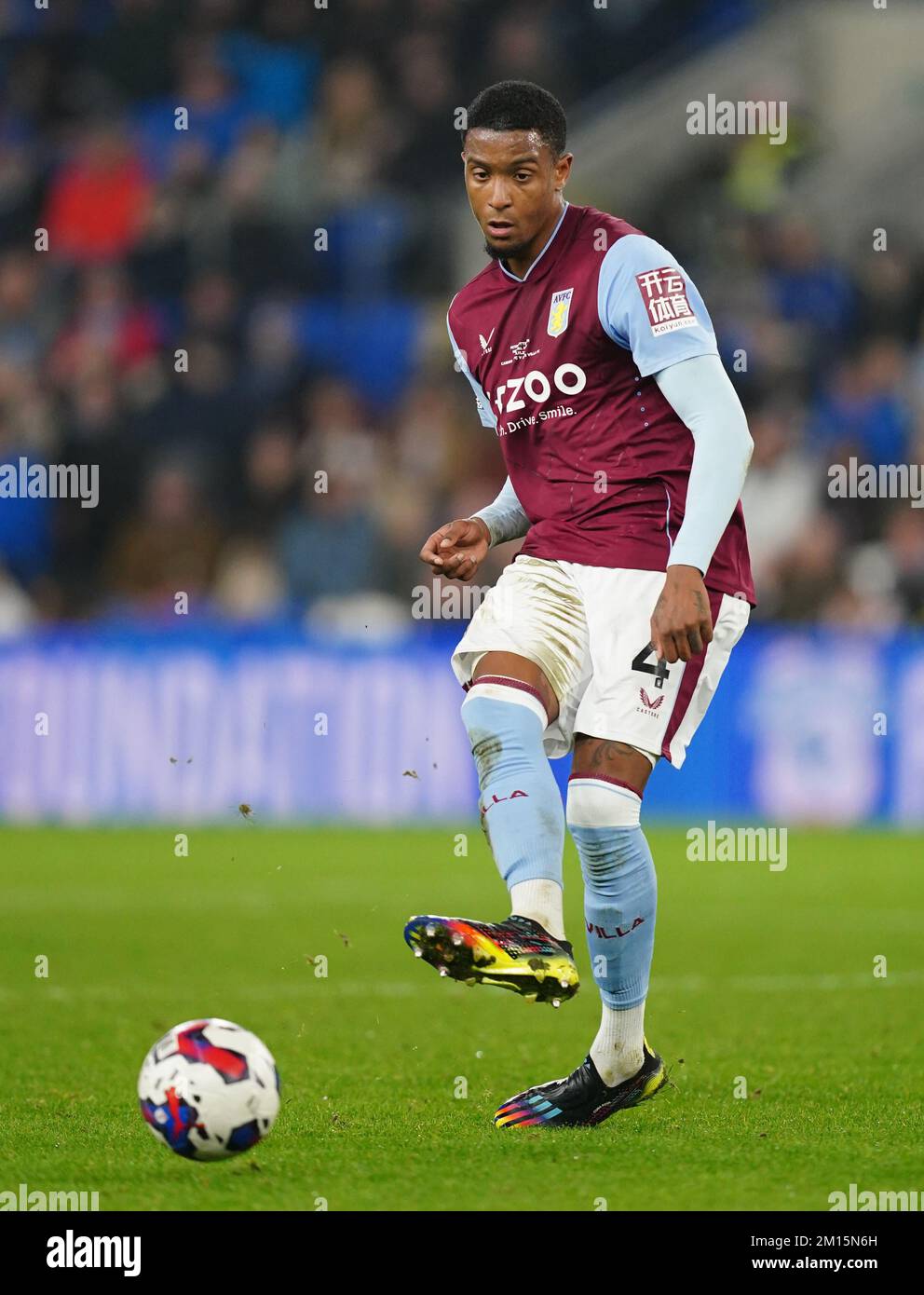 Aston Villa's Ezri Konsa während des Peter Whittingham Memorial Match im Cardiff City Stadium. Bilddatum: Mittwoch, 30. November 2022. Stockfoto