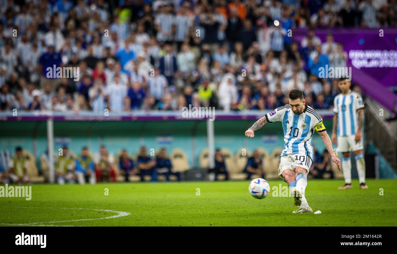 Doha, Katar. 9.. Dezember 2022. Lionel Messi (Arg) Niederlande - Argentinien Niederlande - Argentinien Weltmeisterschaft 2022 in Katar 09.12.2022 Kredit: Moritz M Stockfoto