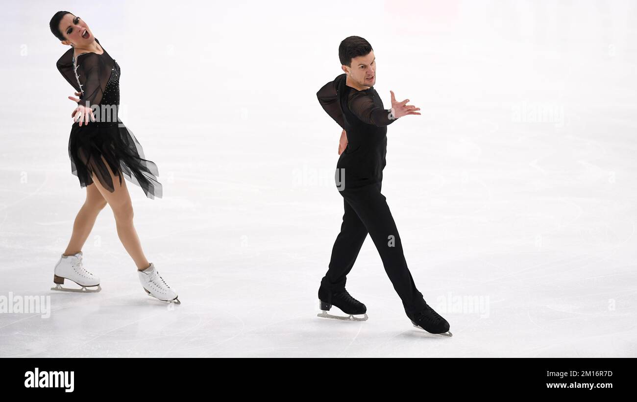 Turin, Italien. 10. Dezember 2022 Charlene Guignard, Marco Fabbri aus Italien, nehmen am dritten Tag des ISU Grand Prix of Figure Skating Finales am Ice Dance Free Dance Teil. Kredit: Nicolò Campo/Alamy Live News Stockfoto